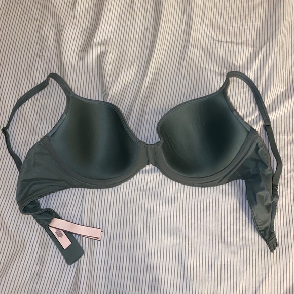 Victoria’s Secret Demi Lined Bra 32D - Picture 2 of 3